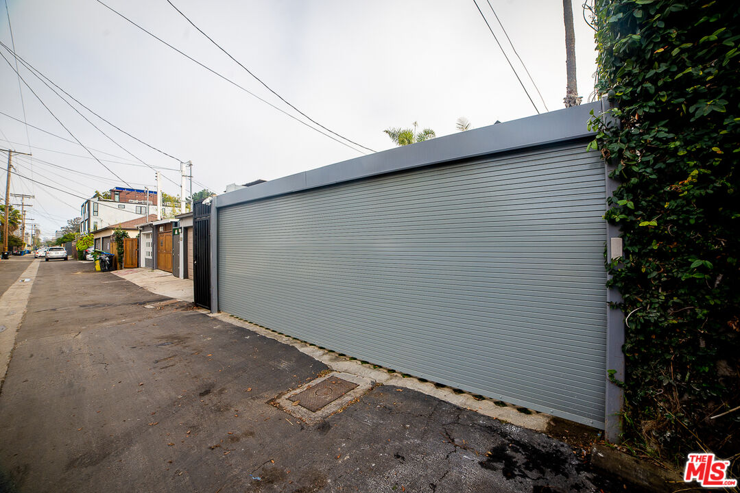 Property photo 24
