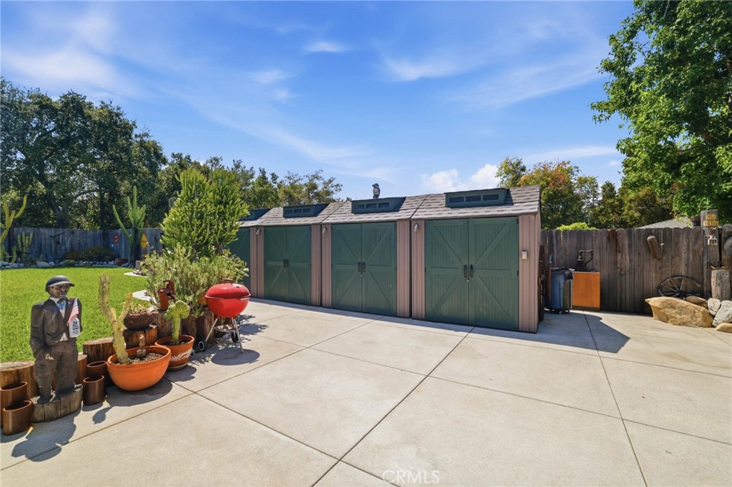 Property photo 40