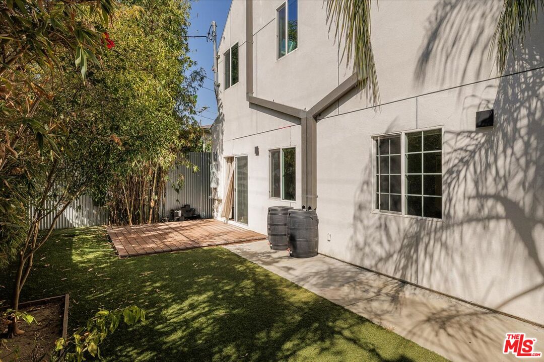 Property photo 25