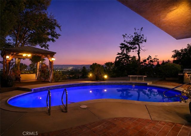 Property photo 46