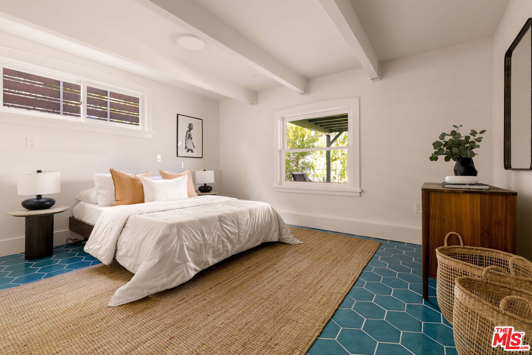 Property photo 32