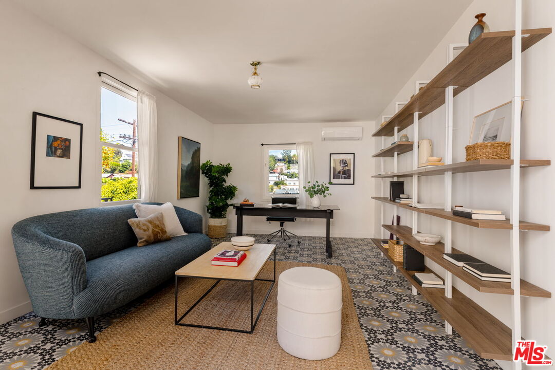 Property photo 35