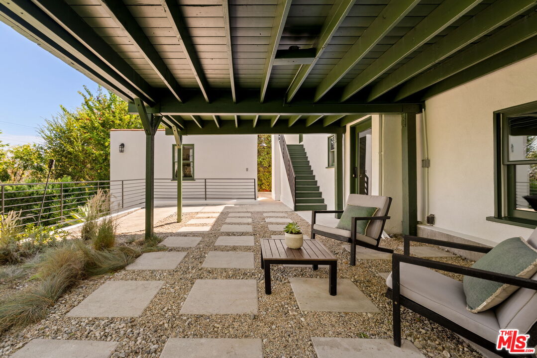 Property photo 37