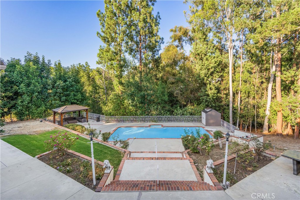 Property photo 44