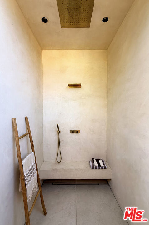 Property photo 37
