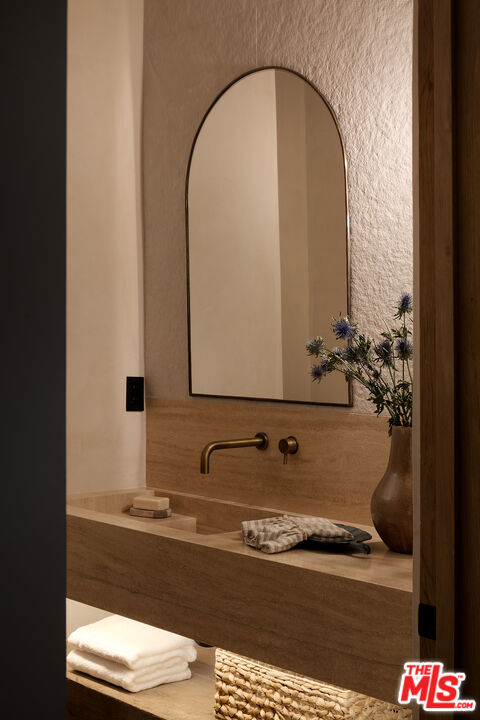Property photo 44