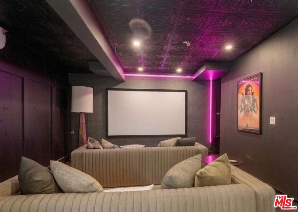 Property photo 44