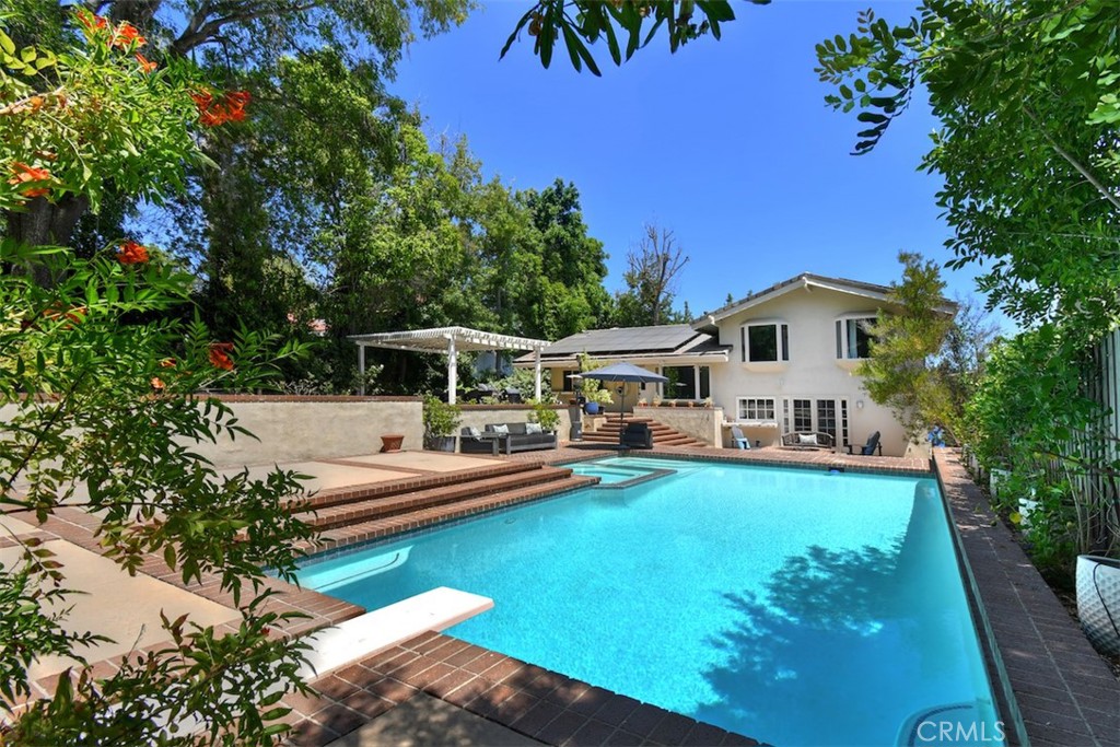 Property photo 37