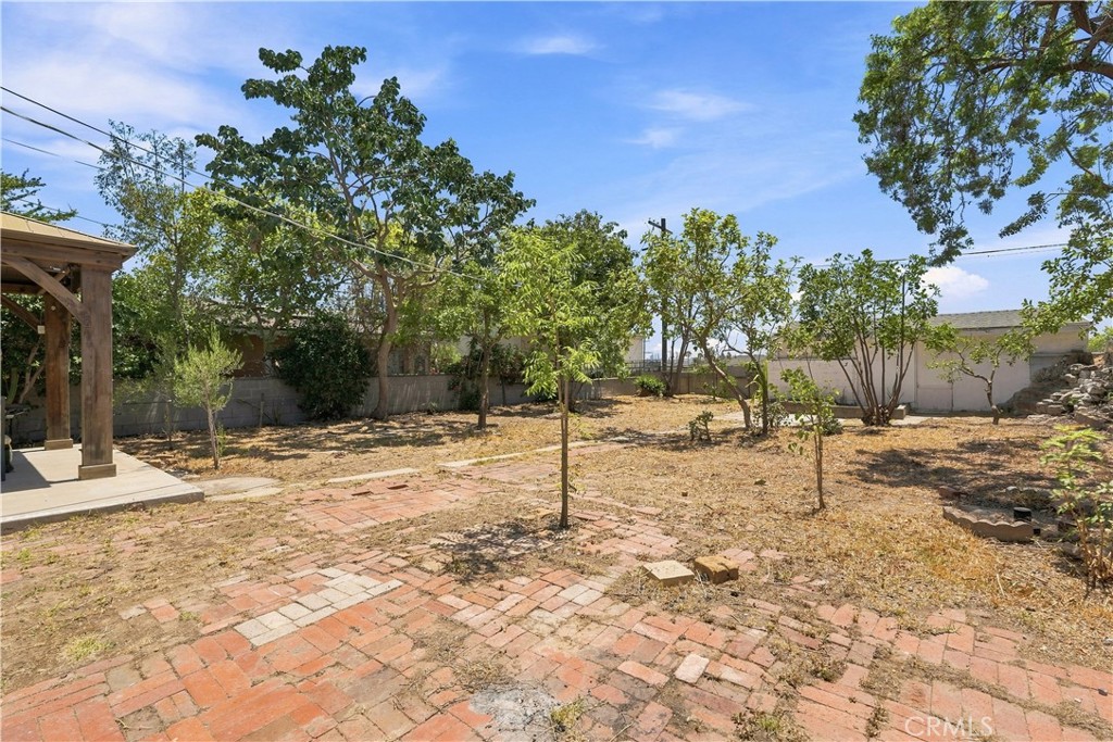 Property photo 38