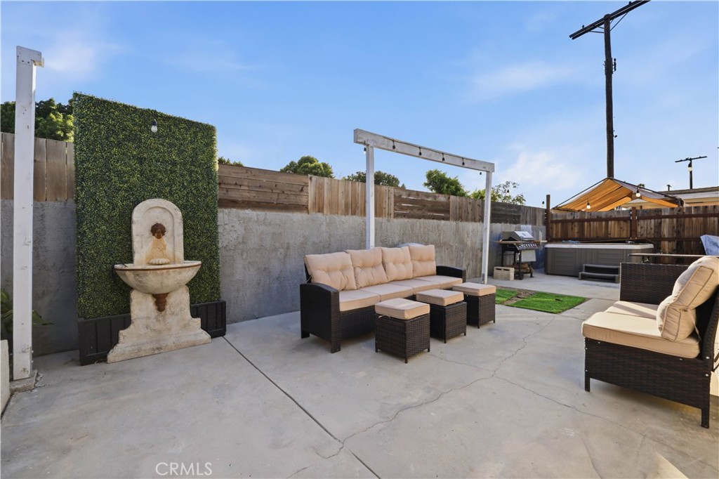 Property photo 38