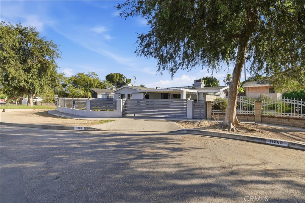 Property photo 40
