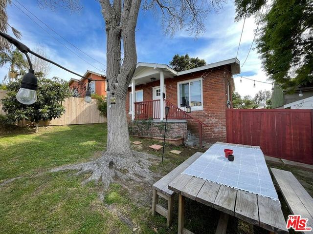 Property photo 32