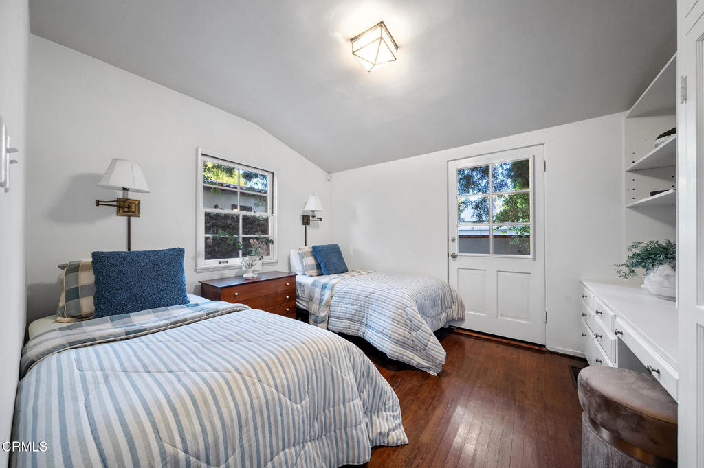 Property photo 35