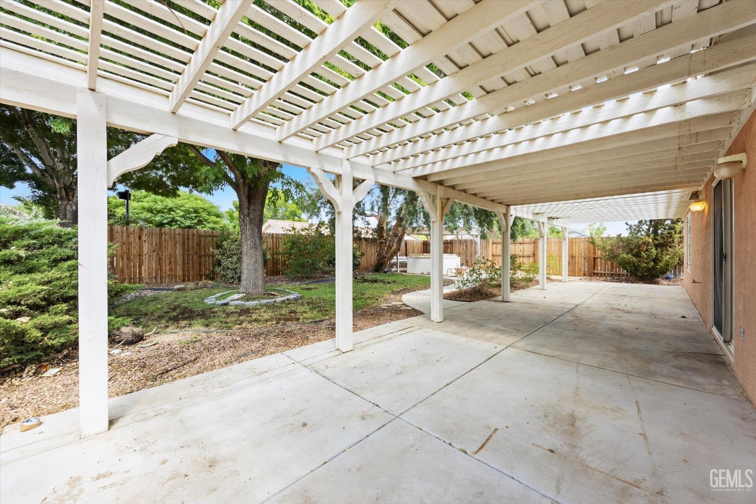 Property photo 40