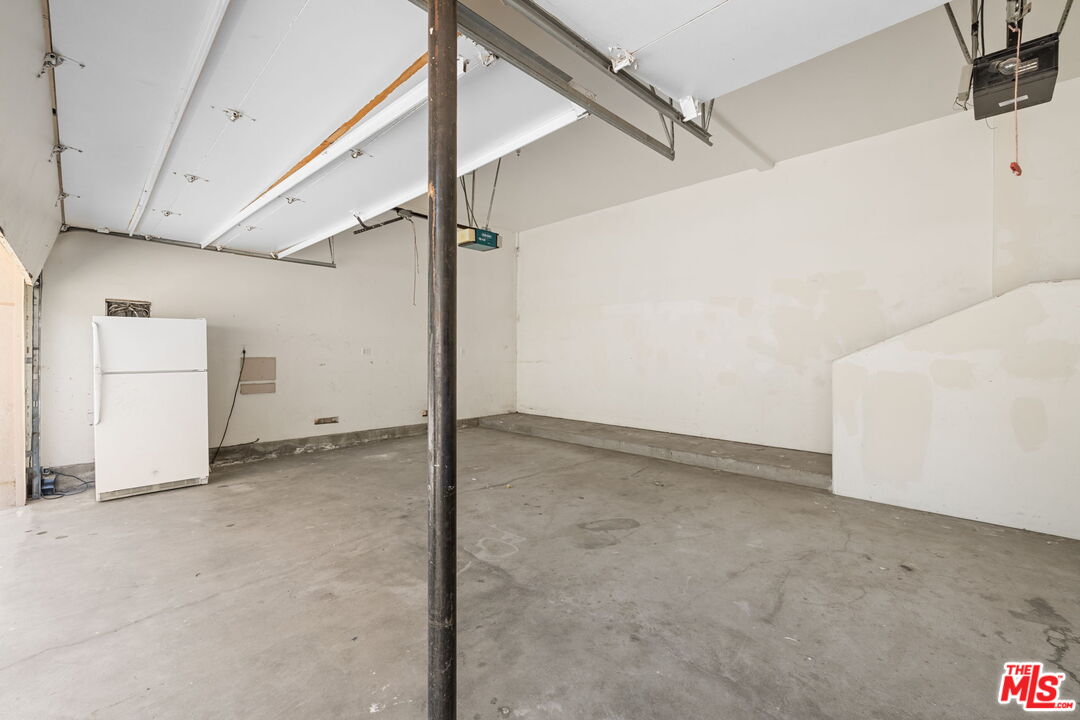 Property photo 44
