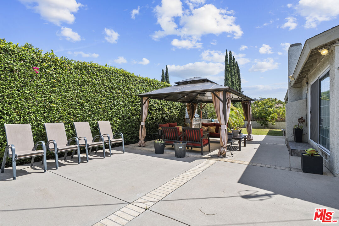 Property photo 32