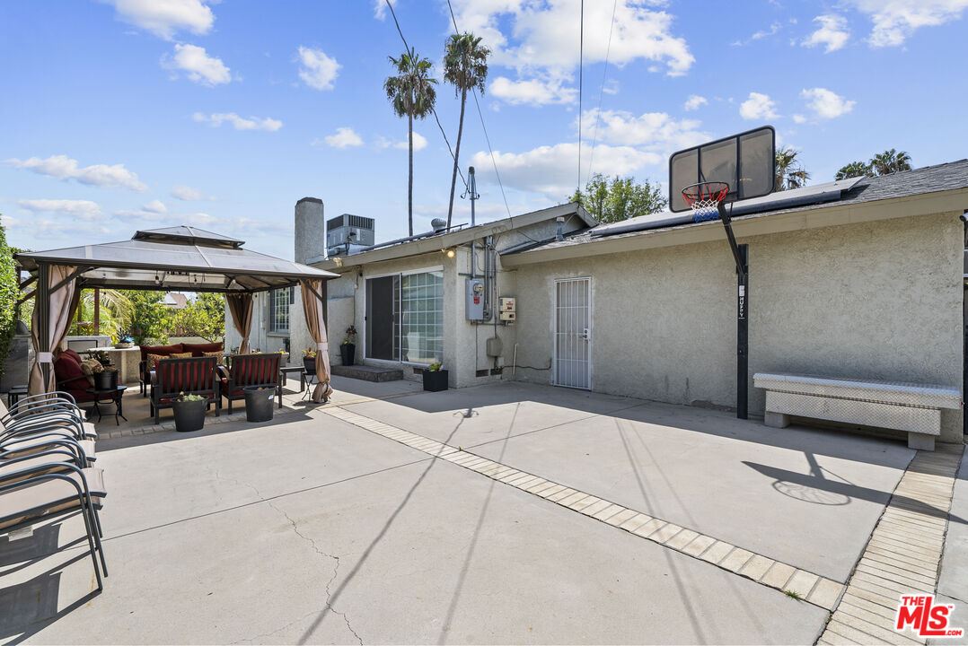 Property photo 33