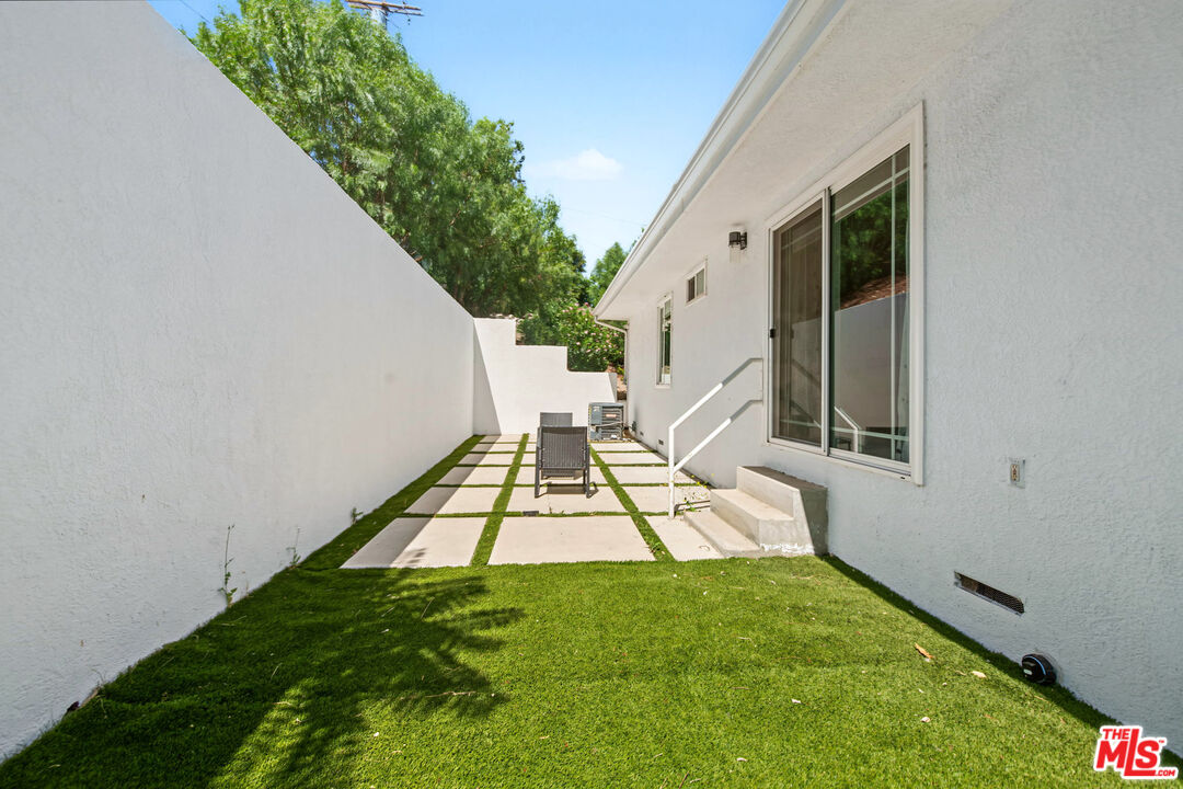 Property photo 33