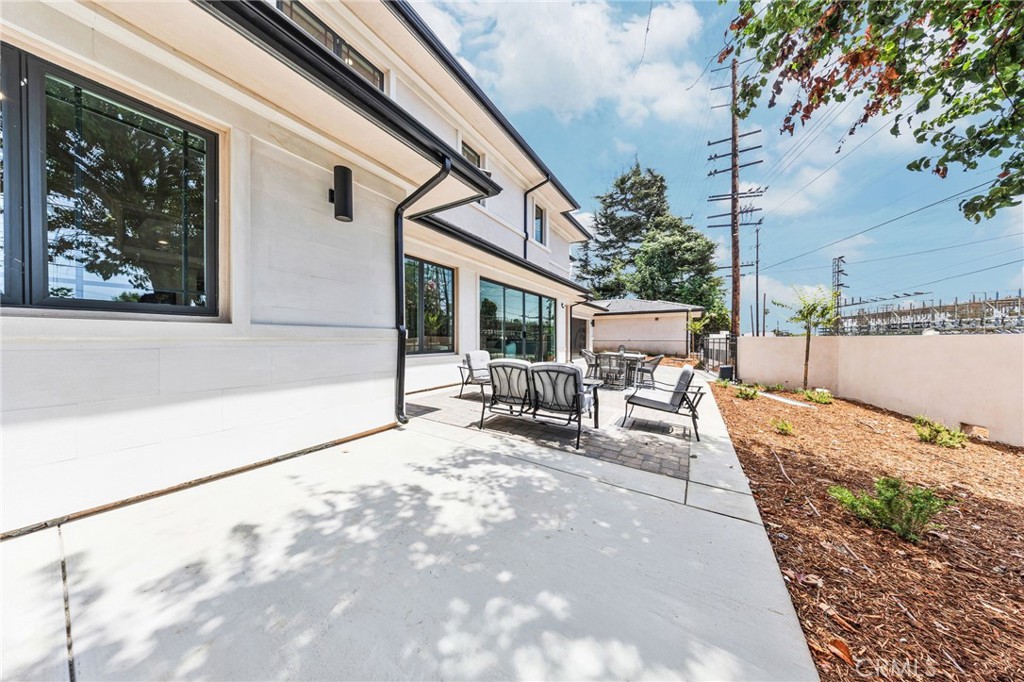 Property photo 50