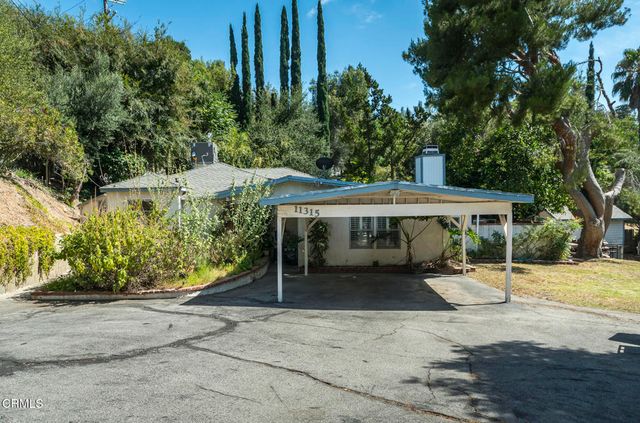 Property photo 35