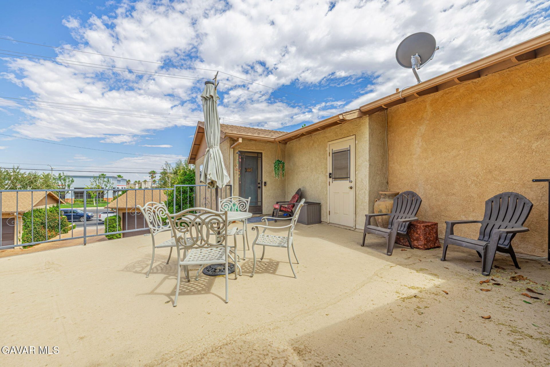 Property photo 33