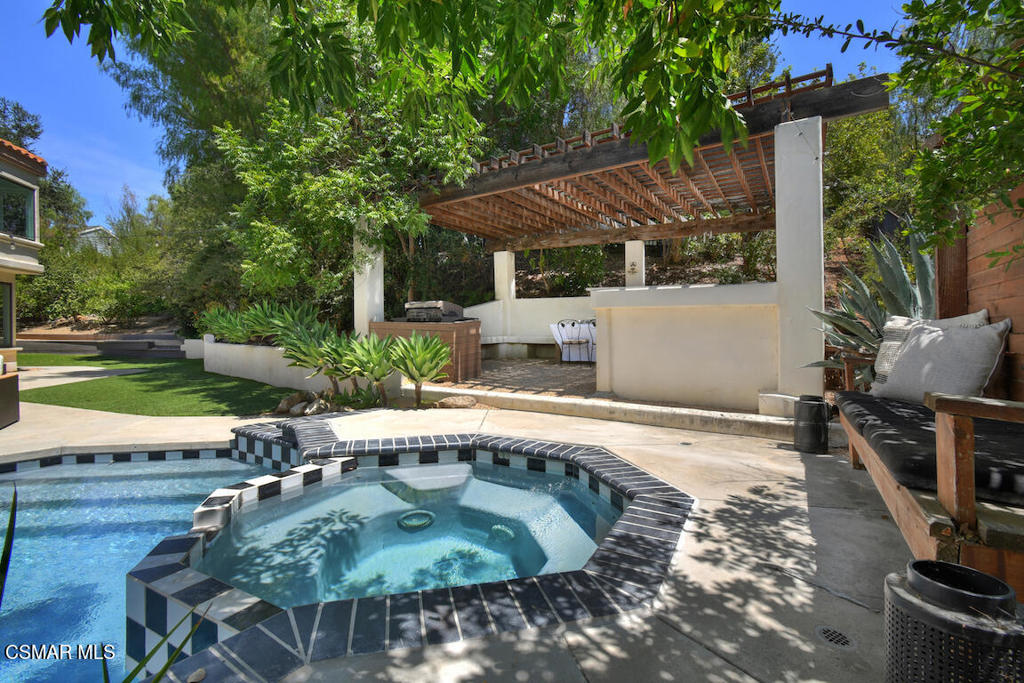 Property photo 45