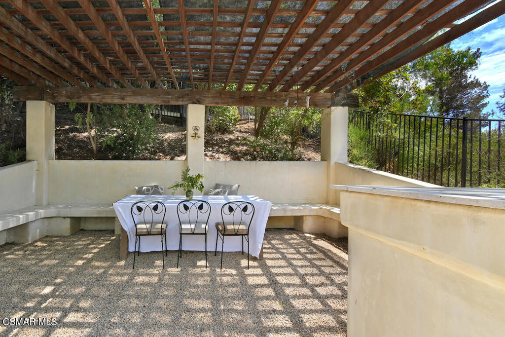 Property photo 46