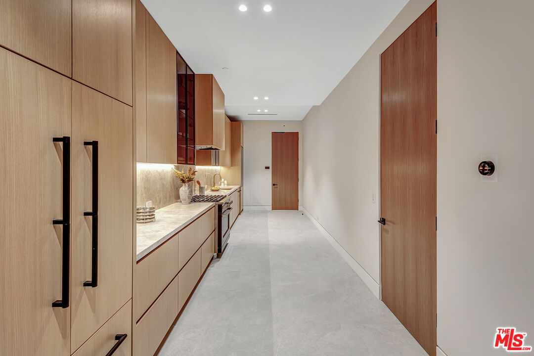 Property photo 50