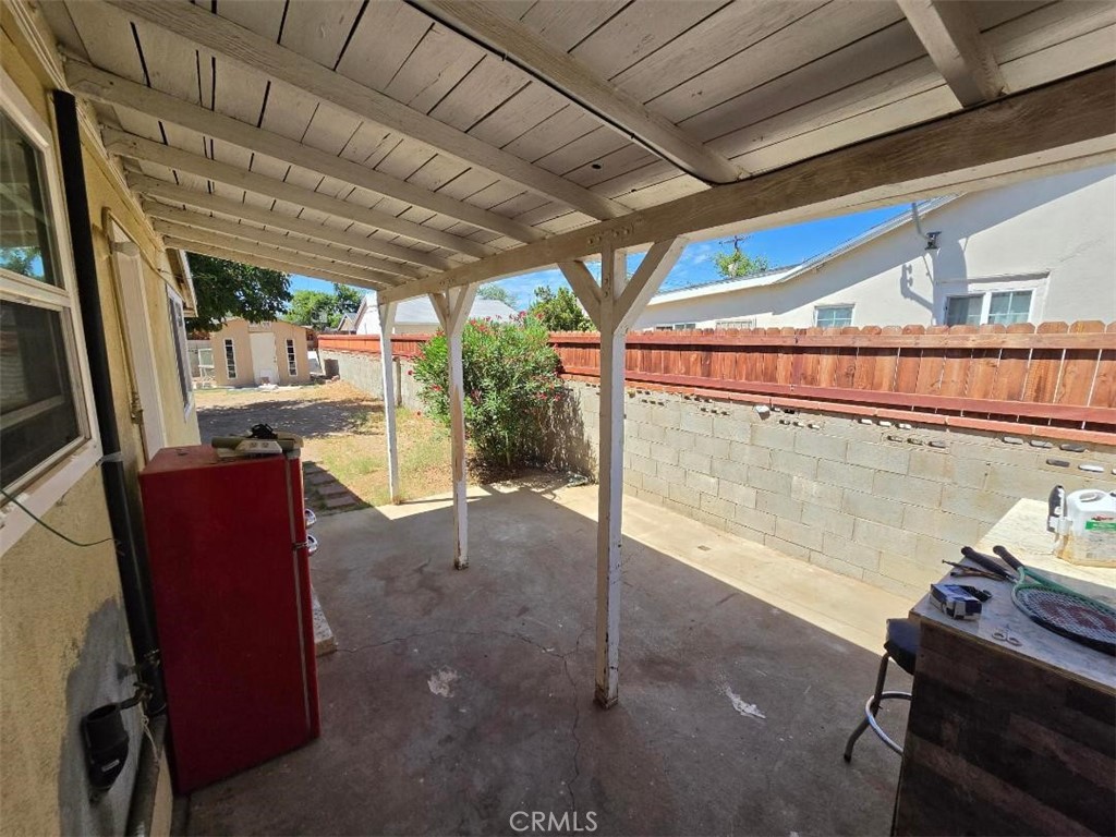 Property photo 33
