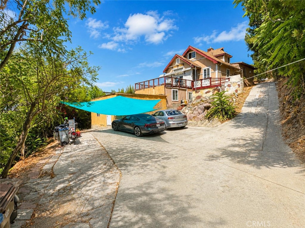 Property photo 25