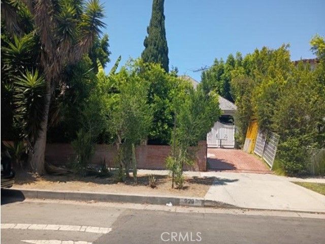 Property photo 38