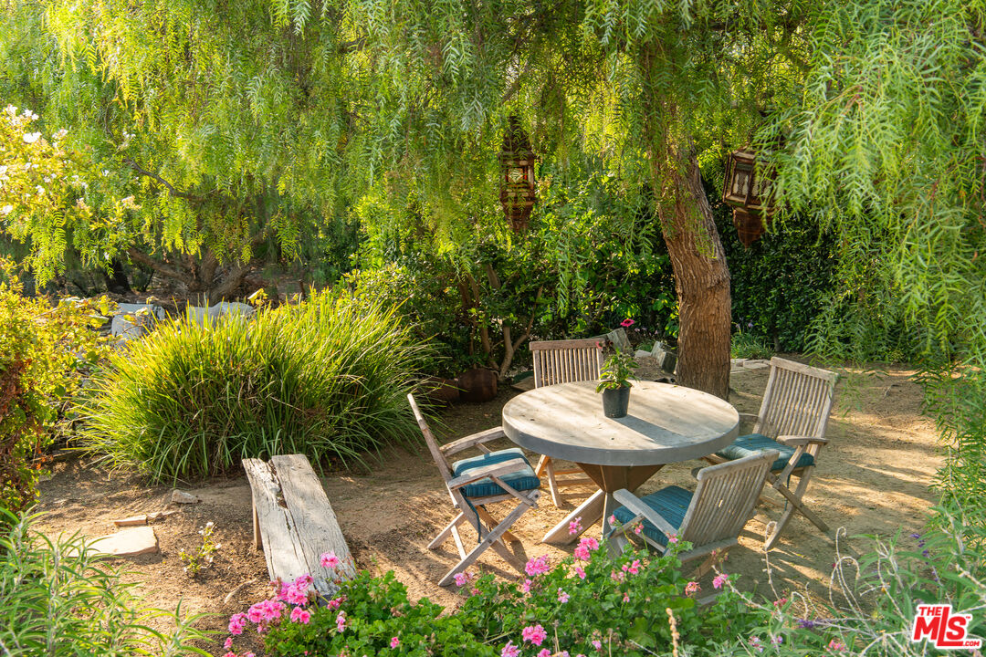 Property photo 37