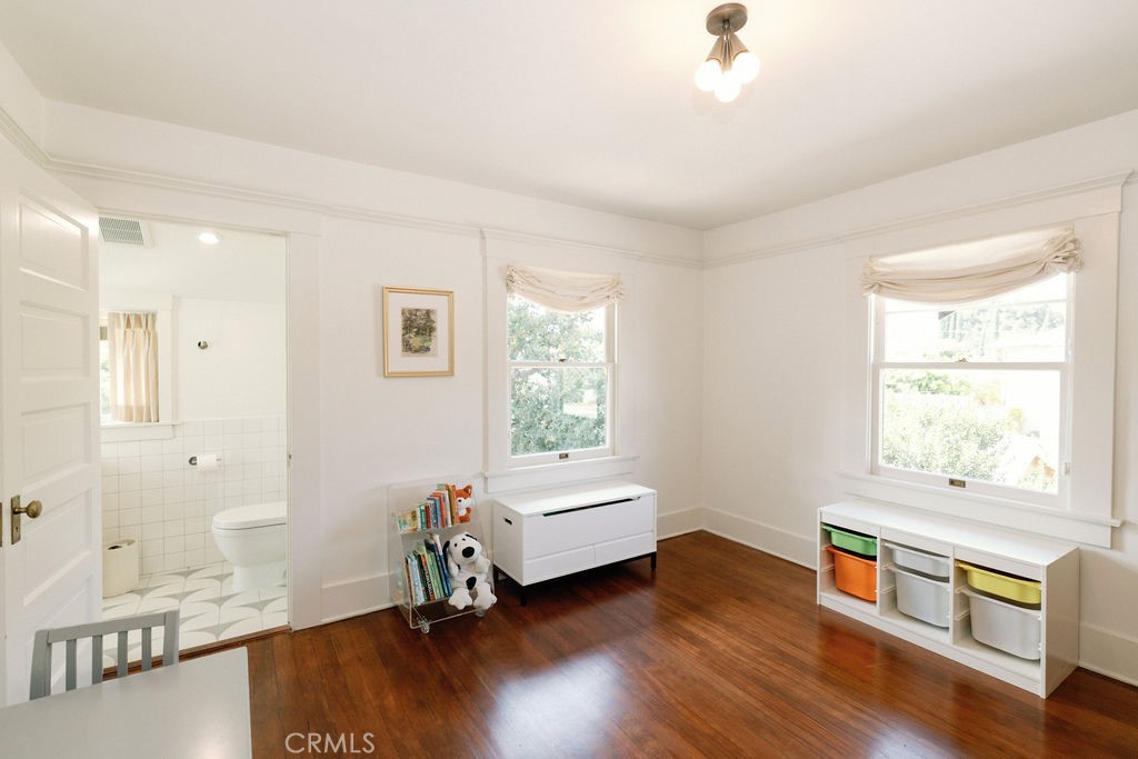 Property photo 44