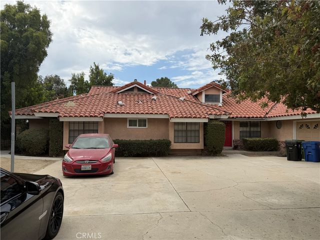 Property photo 40