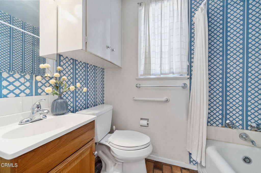 Property photo 25