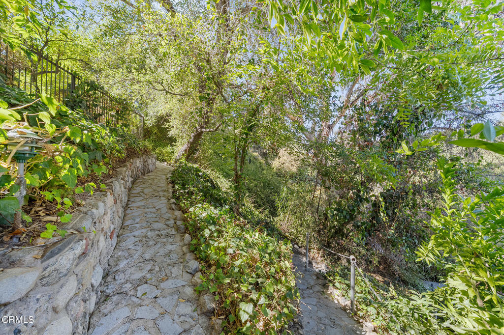 Property photo 41