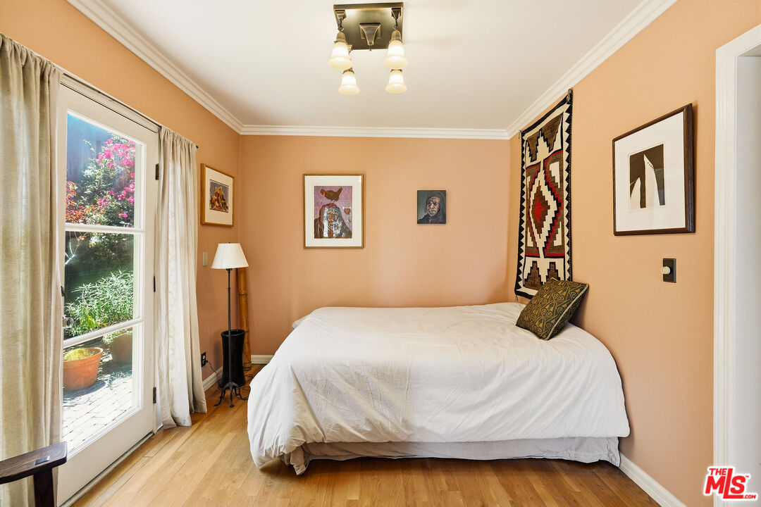Property photo 37