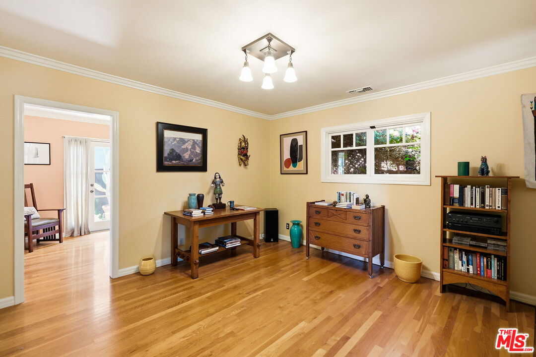 Property photo 46