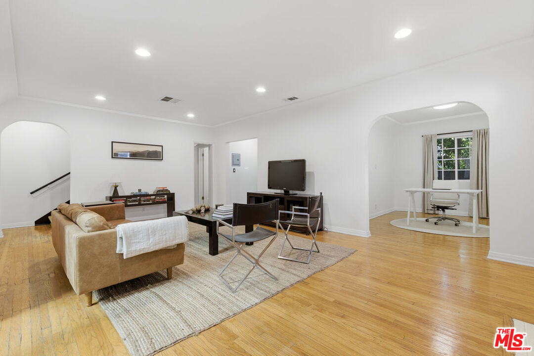 Property photo 45