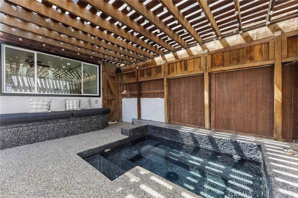 Property photo 47