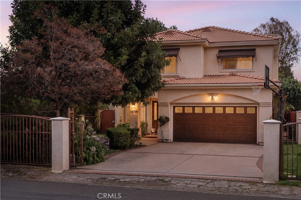 Property photo 35