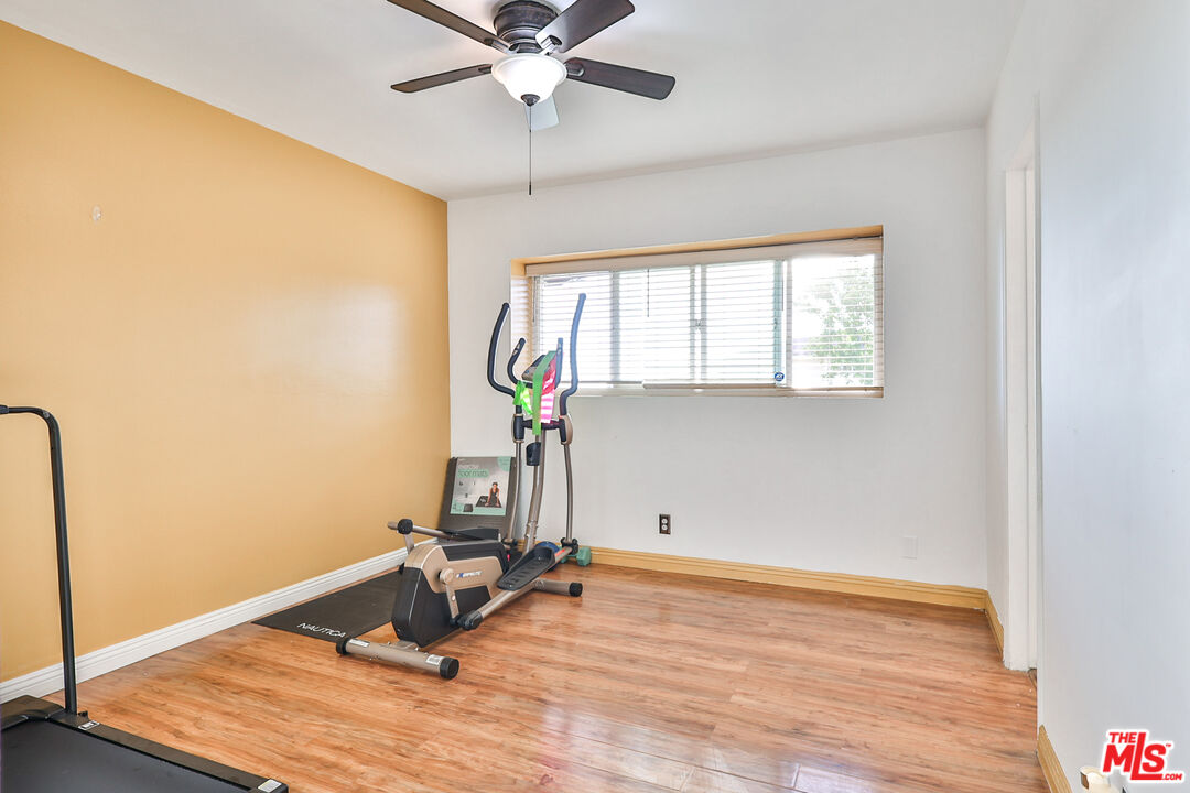 Property photo 35