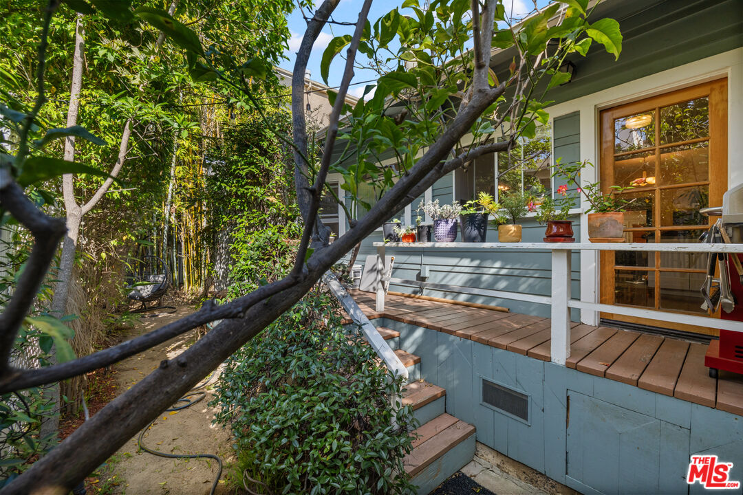 Property photo 32