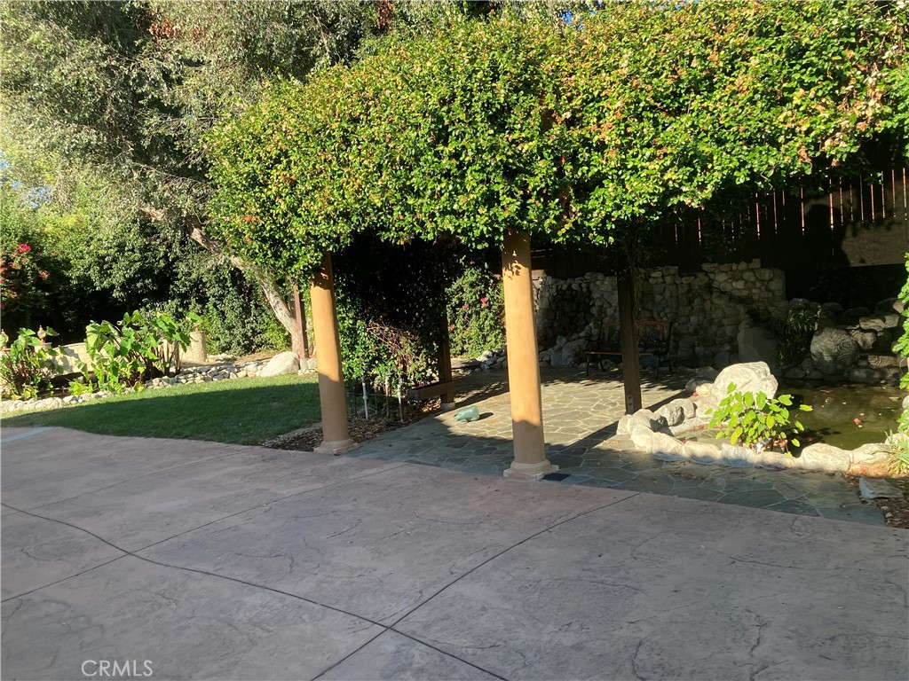 Property photo 36