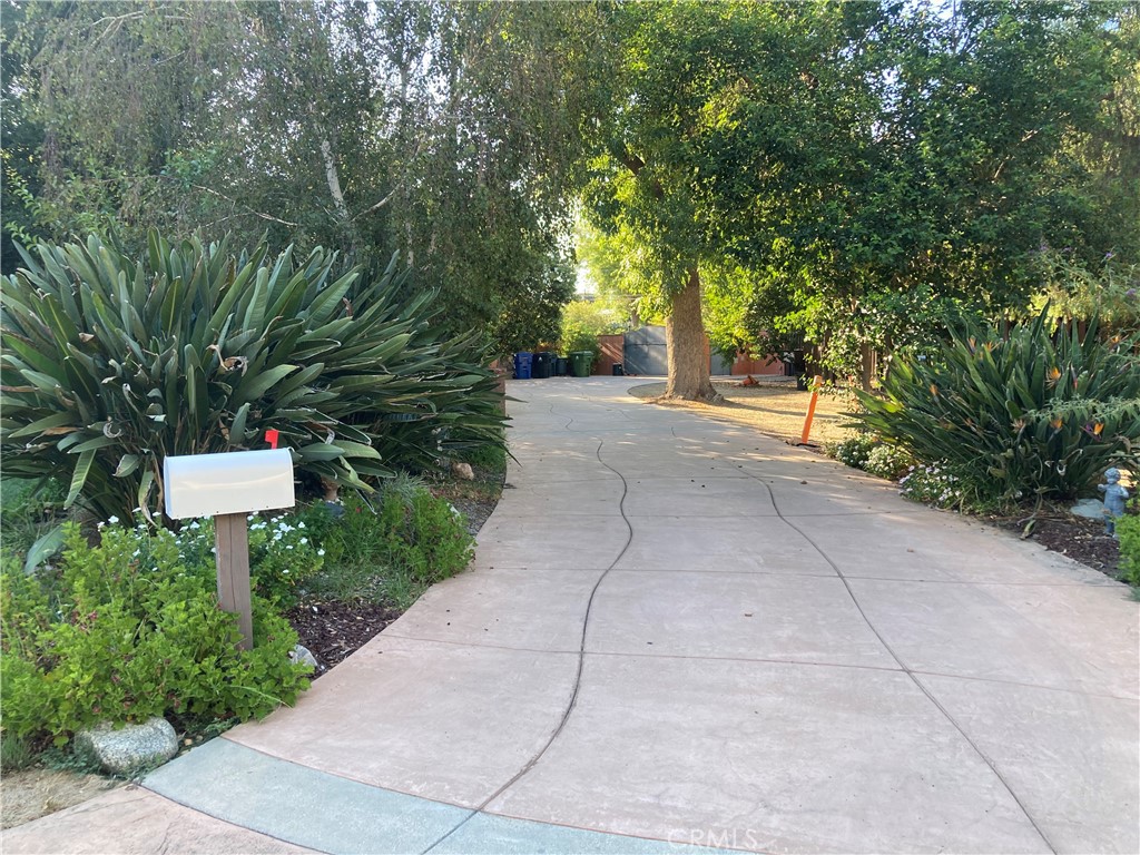 Property photo 38