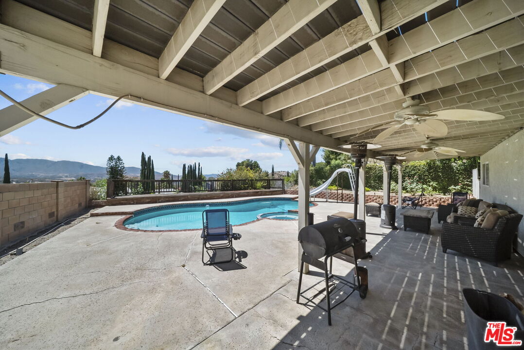 Property photo 47