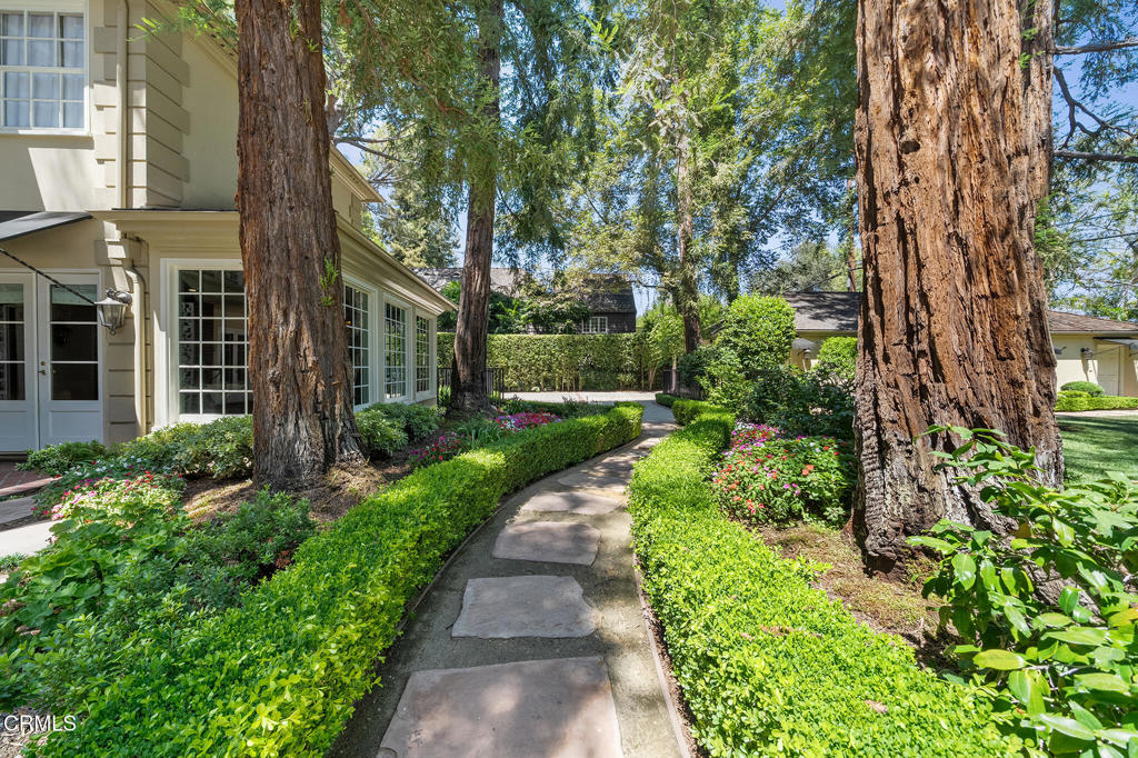 Property photo 42