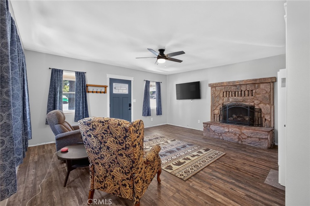 Property photo 28