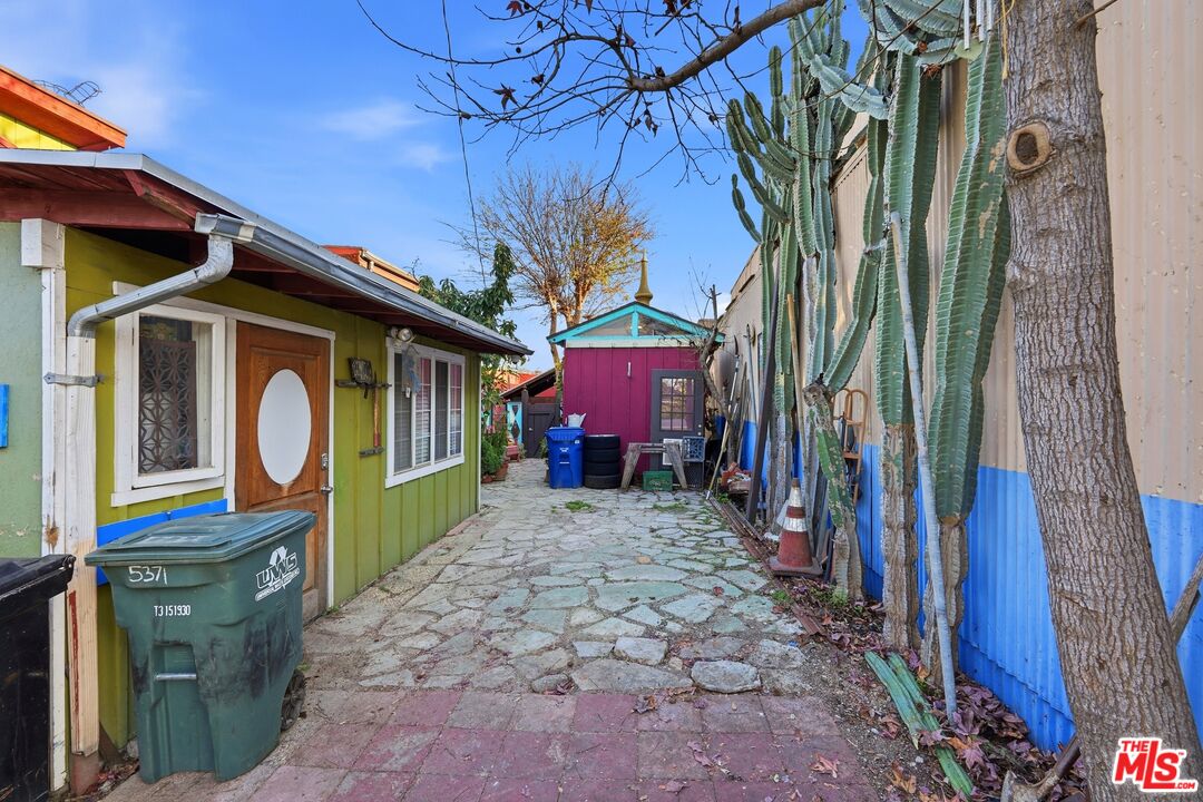 Property photo 35