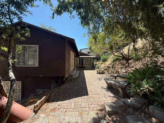 Property photo 37